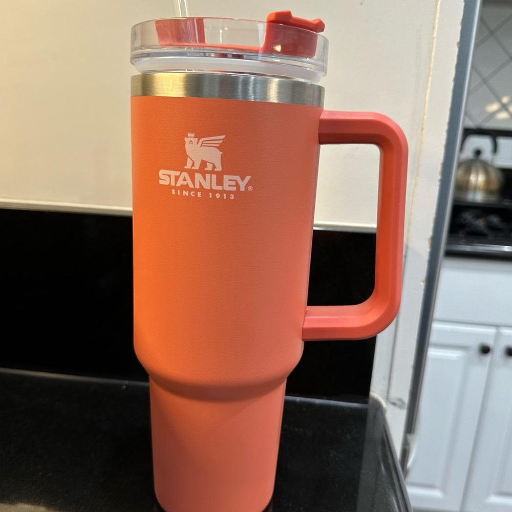 Stanley Quencher tumbler